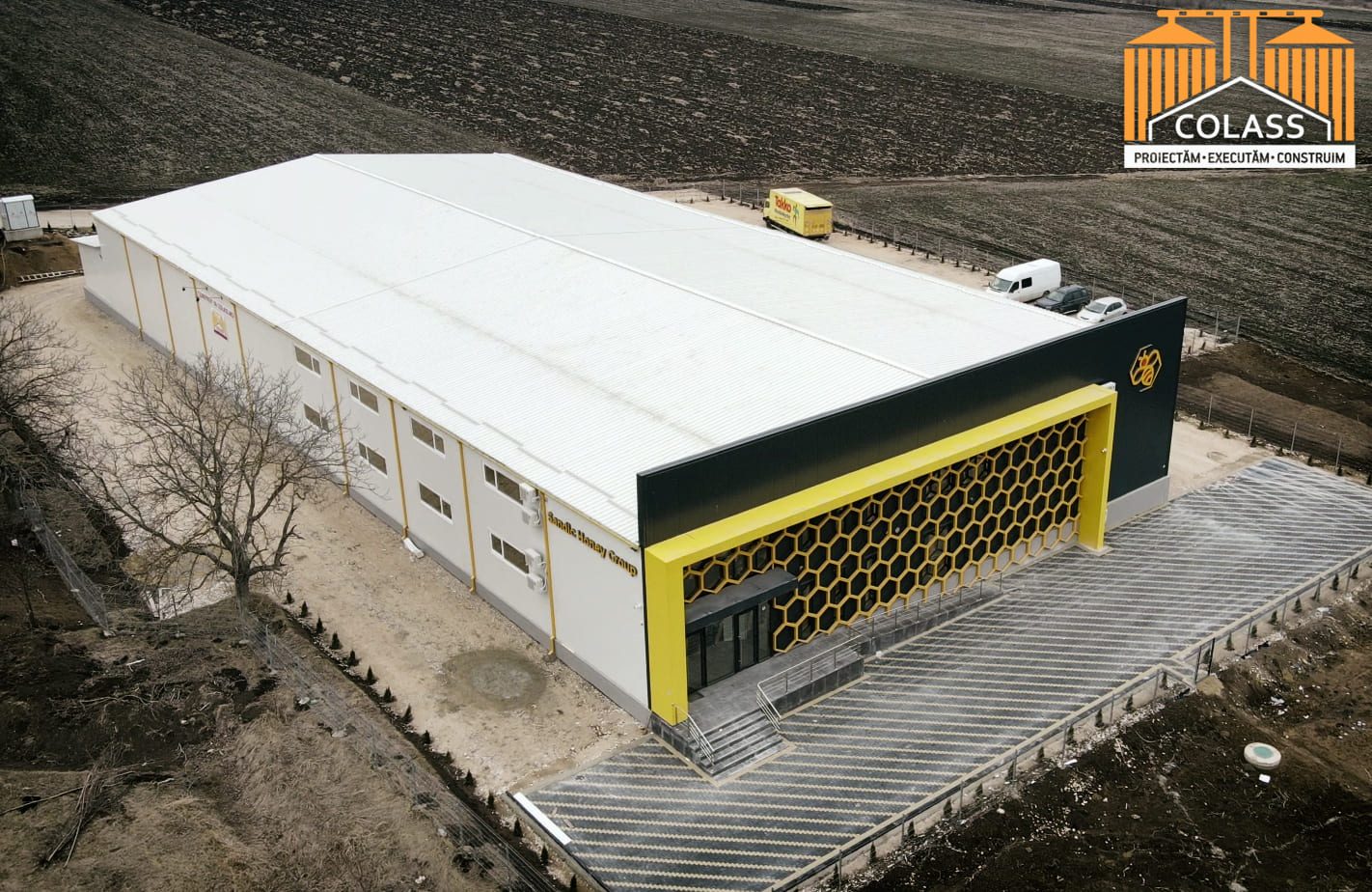 Hala industrială pentru prelucrarea mierii de albini